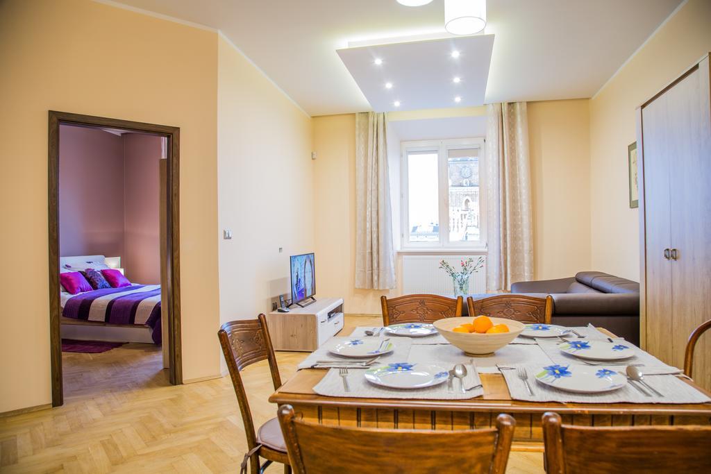 Market Square Residence Krakau Buitenkant foto